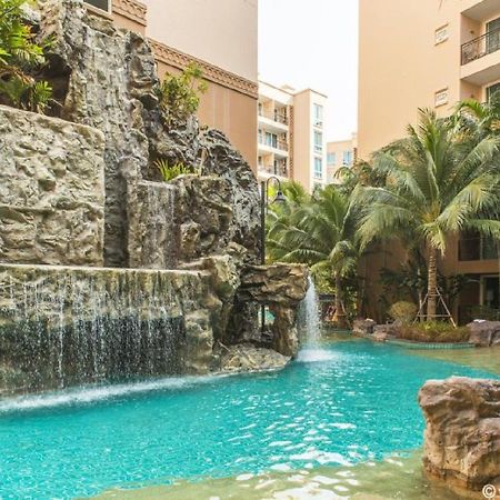 Atlantis Condo Resort By Somphong Jomtien Beach Exteriör bild
