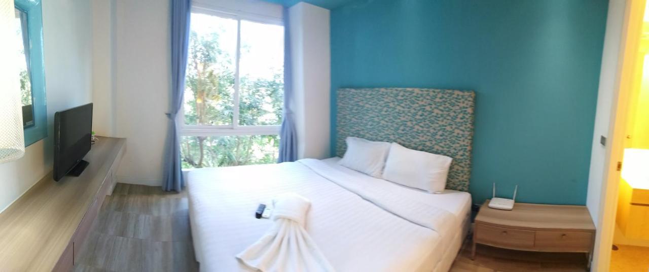 Atlantis Condo Resort By Somphong Jomtien Beach Exteriör bild